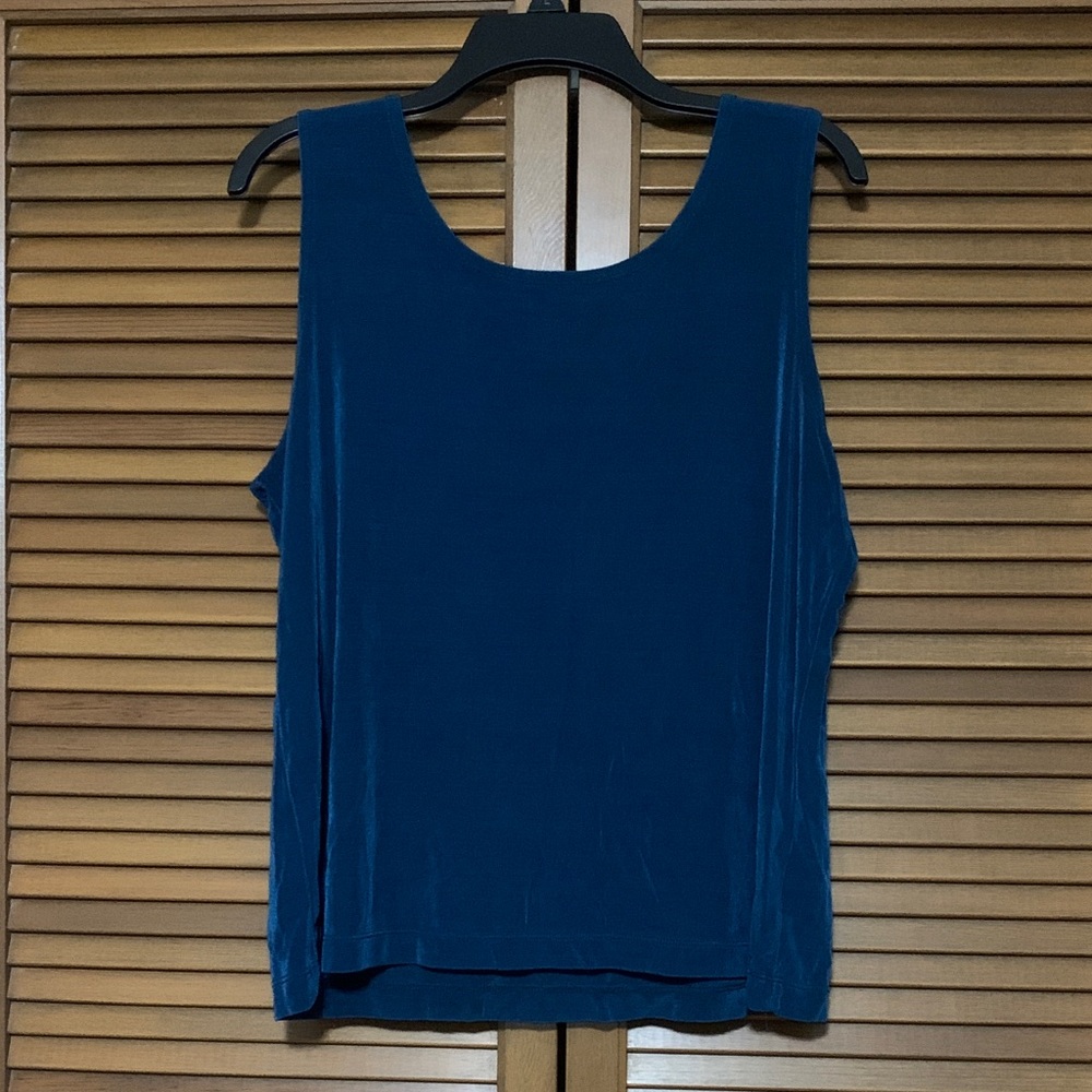 Units Petite Shimmer Green Sleeveless Shirt Petite XL